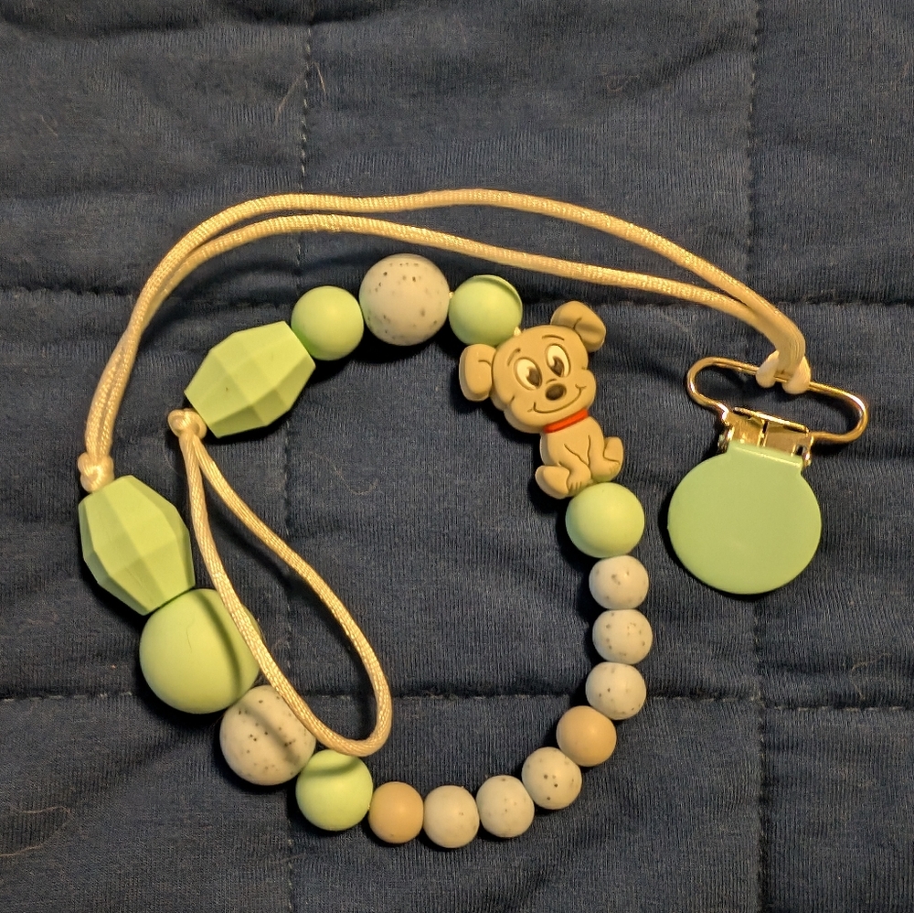 Pacifier teether clip